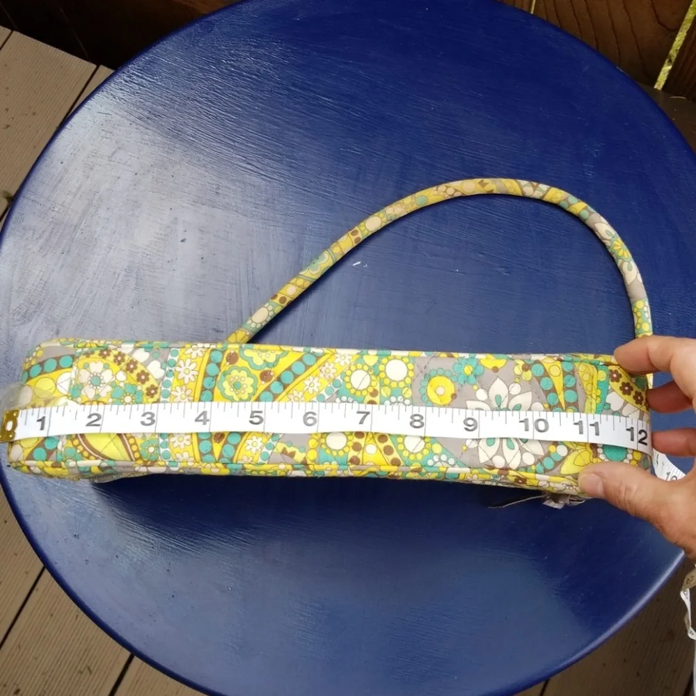 Vera Bradley Knot Just Lemon Parfait Clutch